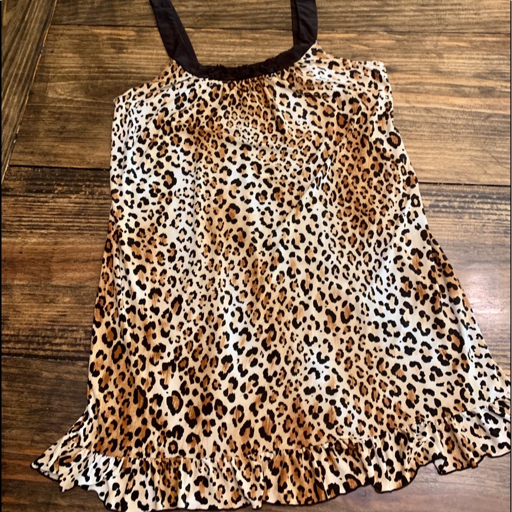 Studio Donatella Women’s Leopard dress/nightshirt (L)